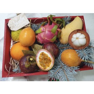 CUTIE PERSONALIZATA  CADOU SARBATORI DE IARNA  APROX 2.5 KG 